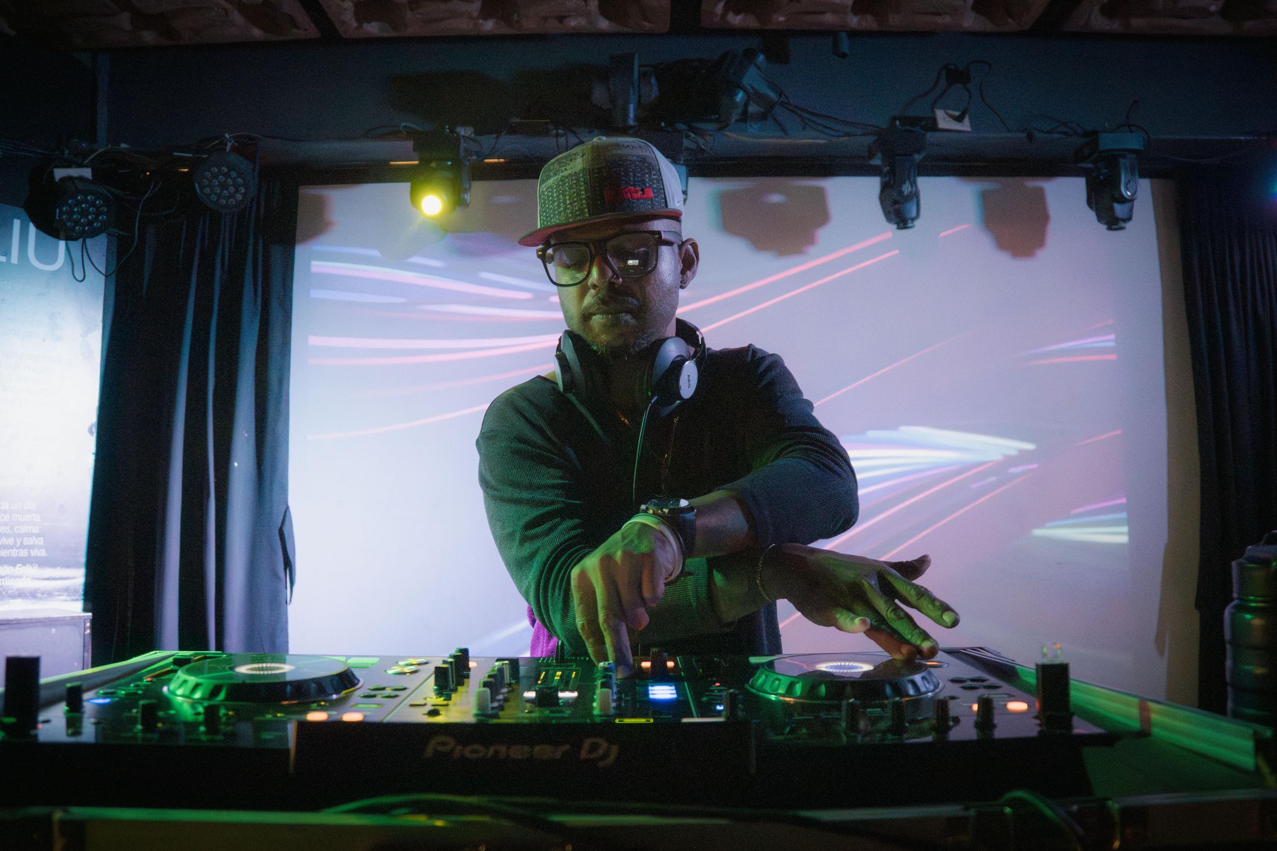 Dj Roger Escalante 26.12